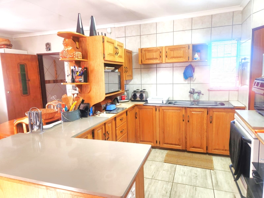 3 Bedroom Property for Sale in Doringkloof Gauteng