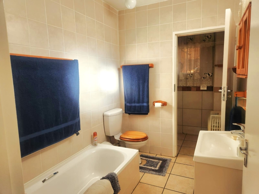 3 Bedroom Property for Sale in Doringkloof Gauteng