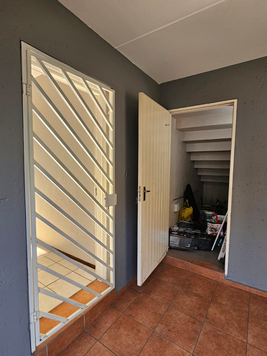 To Let 2 Bedroom Property for Rent in Rynfield Gauteng