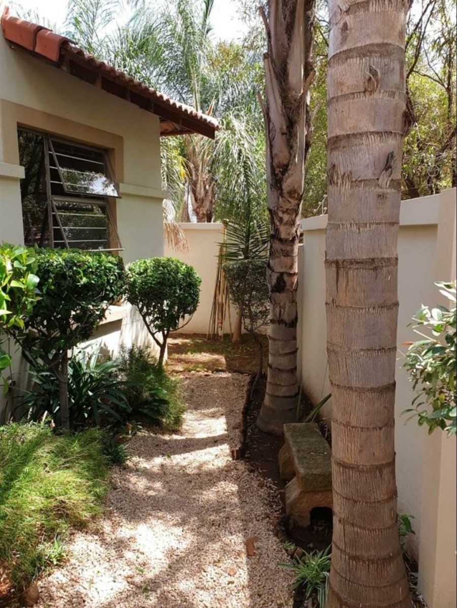 To Let 3 Bedroom Property for Rent in Strubensvallei Gauteng