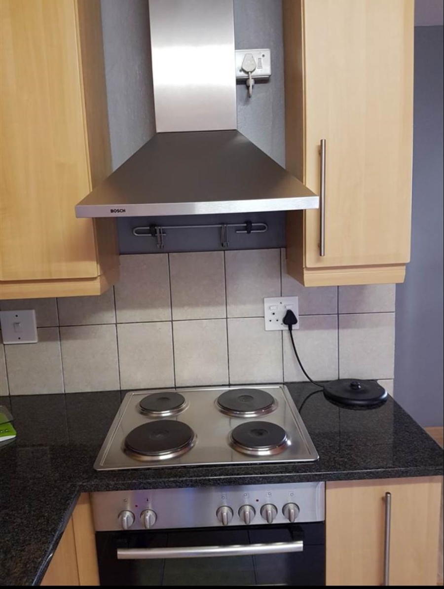 To Let 3 Bedroom Property for Rent in Strubensvallei Gauteng