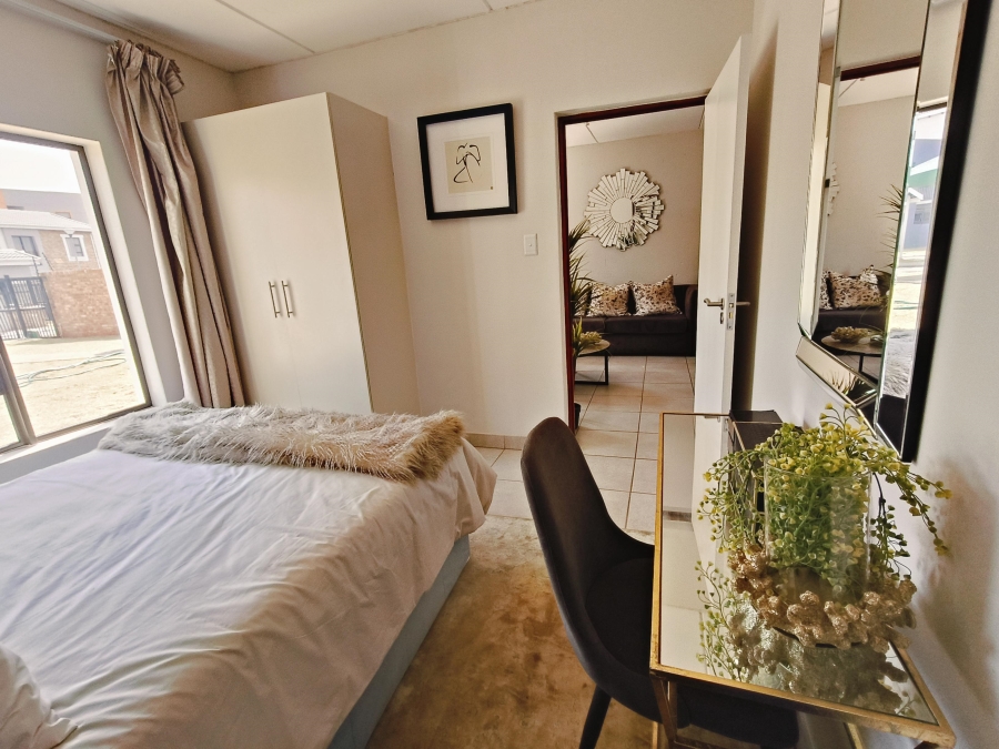 1 Bedroom Property for Sale in Protea Glen Gauteng