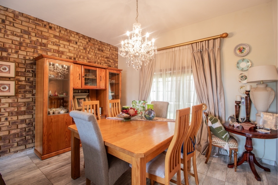 4 Bedroom Property for Sale in Moreleta Park Gauteng