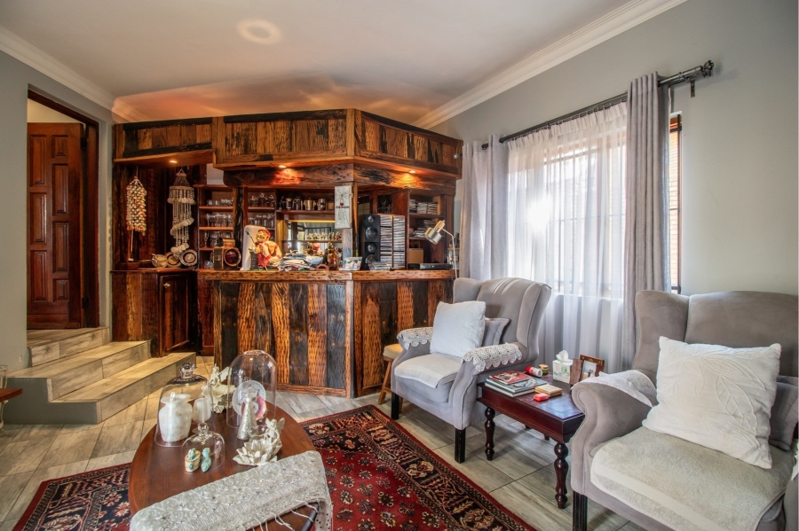 4 Bedroom Property for Sale in Moreleta Park Gauteng