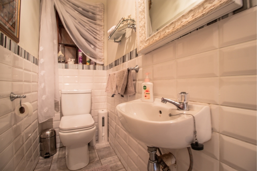 4 Bedroom Property for Sale in Moreleta Park Gauteng