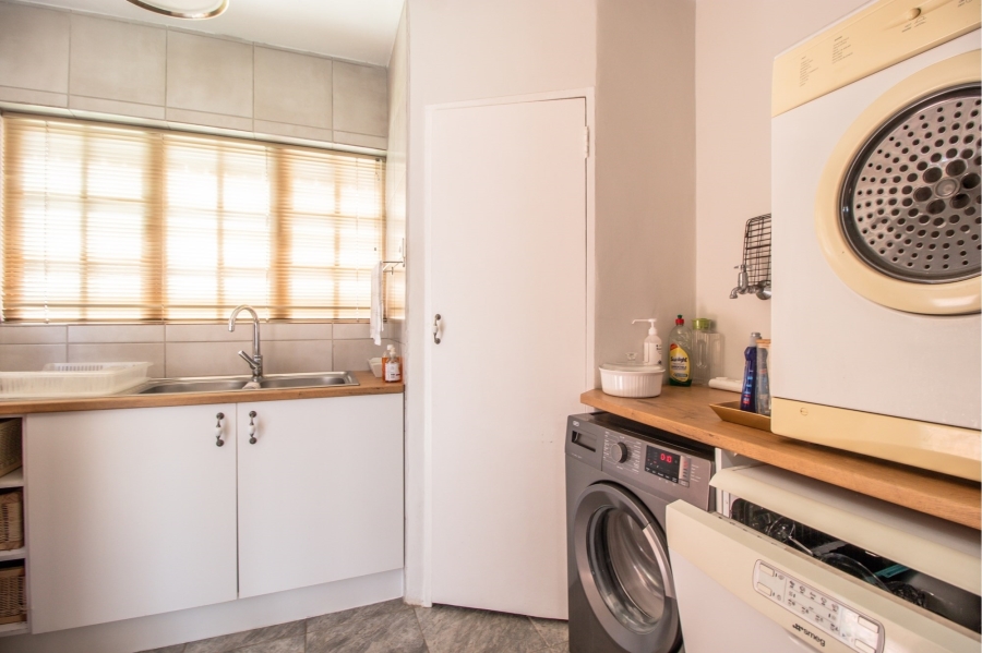 4 Bedroom Property for Sale in Moreleta Park Gauteng