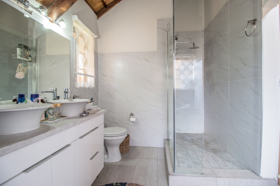 4 Bedroom Property for Sale in Moreleta Park Gauteng