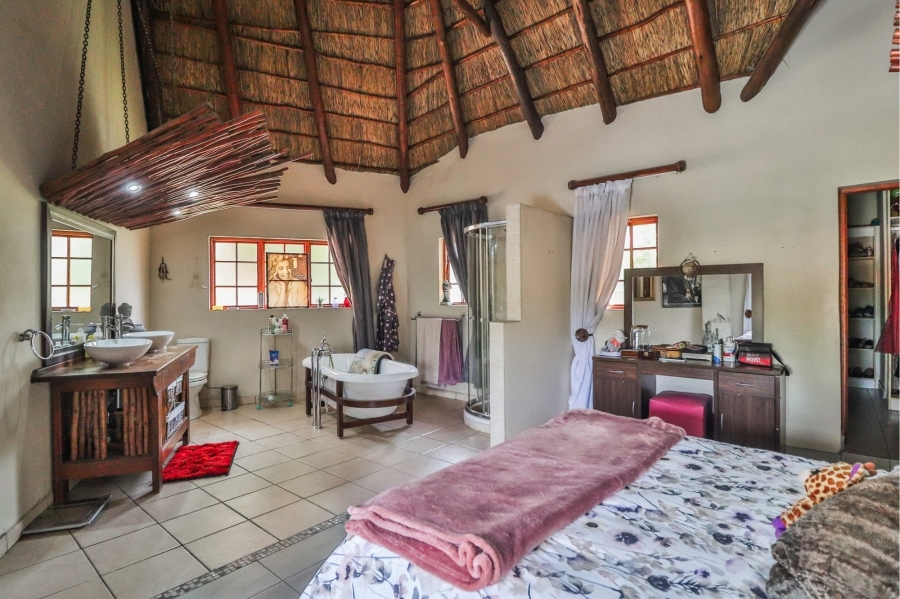 4 Bedroom Property for Sale in Moreleta Park Gauteng