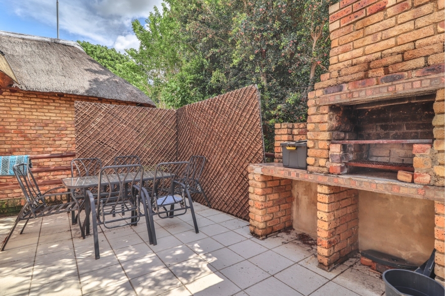 4 Bedroom Property for Sale in Moreleta Park Gauteng