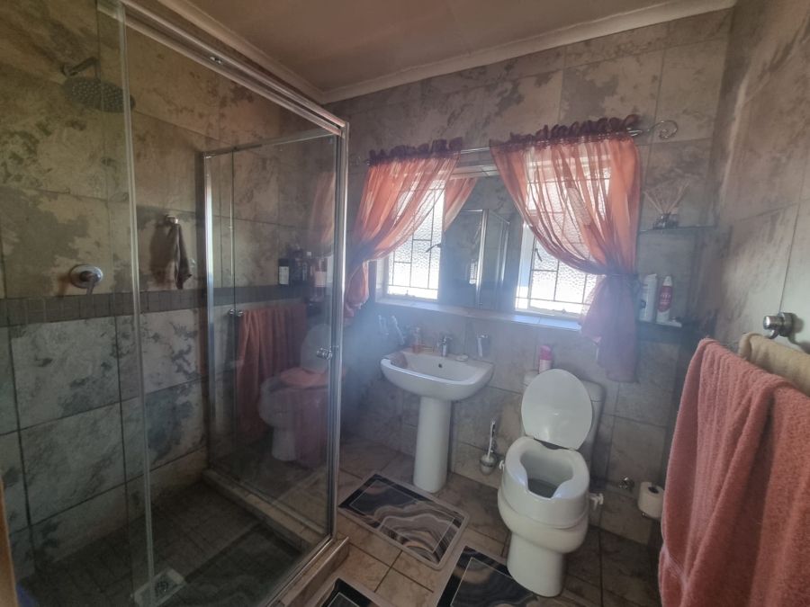 3 Bedroom Property for Sale in Arcon Park Gauteng