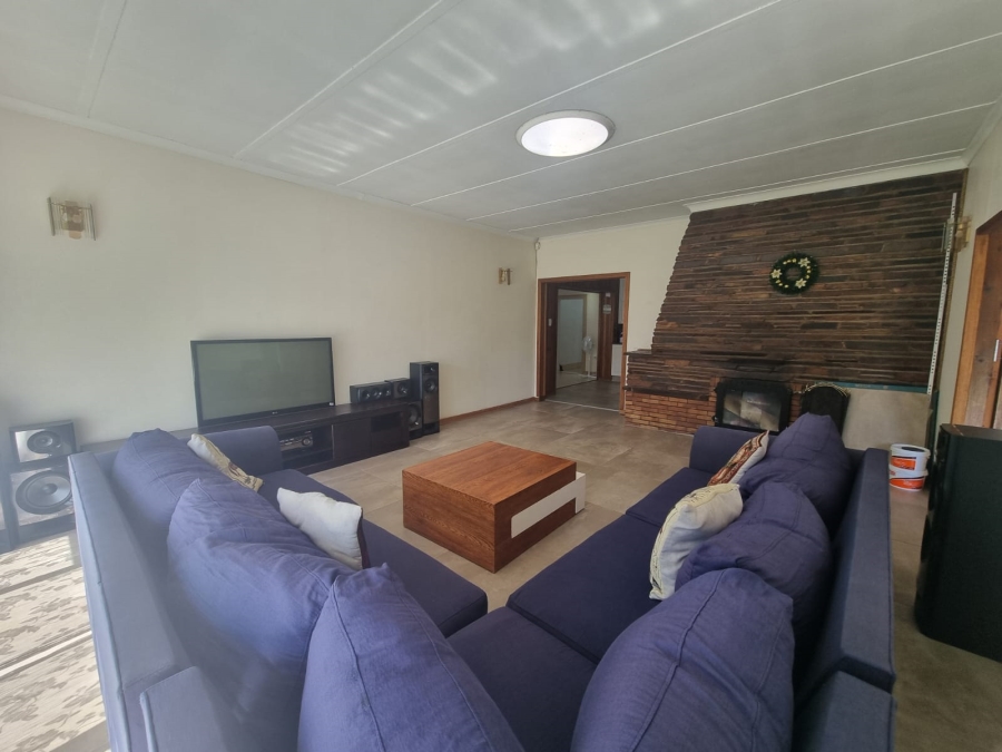 3 Bedroom Property for Sale in Three Rivers Gauteng