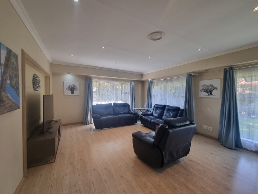 3 Bedroom Property for Sale in Three Rivers Gauteng