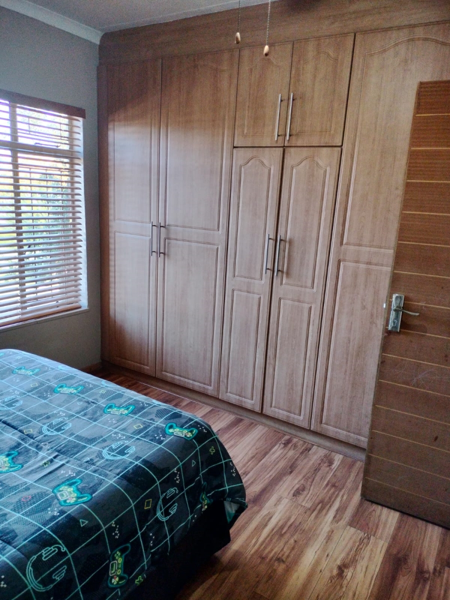 4 Bedroom Property for Sale in Golf Park Gauteng