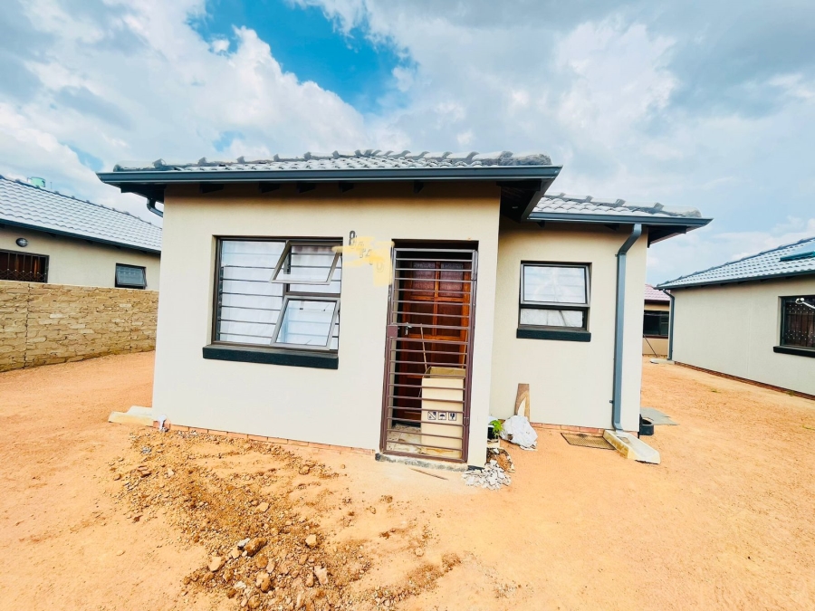 3 Bedroom Property for Sale in Soshanguve YY Gauteng