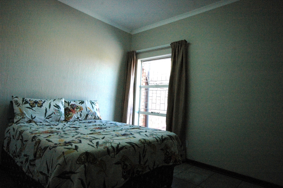 3 Bedroom Property for Sale in Elardus Park Gauteng