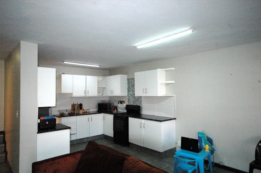 3 Bedroom Property for Sale in Elardus Park Gauteng