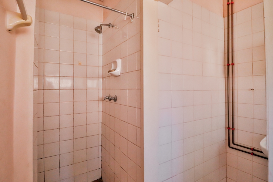 To Let 2 Bedroom Property for Rent in Theresa Park Gauteng
