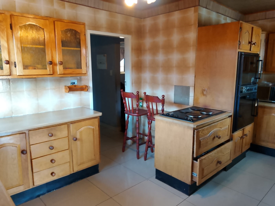 4 Bedroom Property for Sale in Soshanguve BB Gauteng
