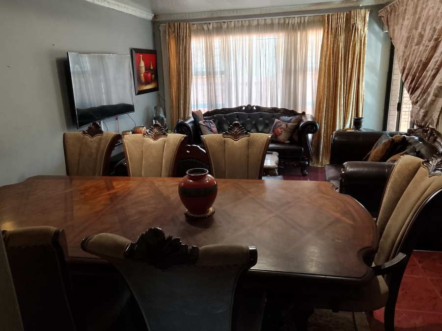 4 Bedroom Property for Sale in Soshanguve BB Gauteng