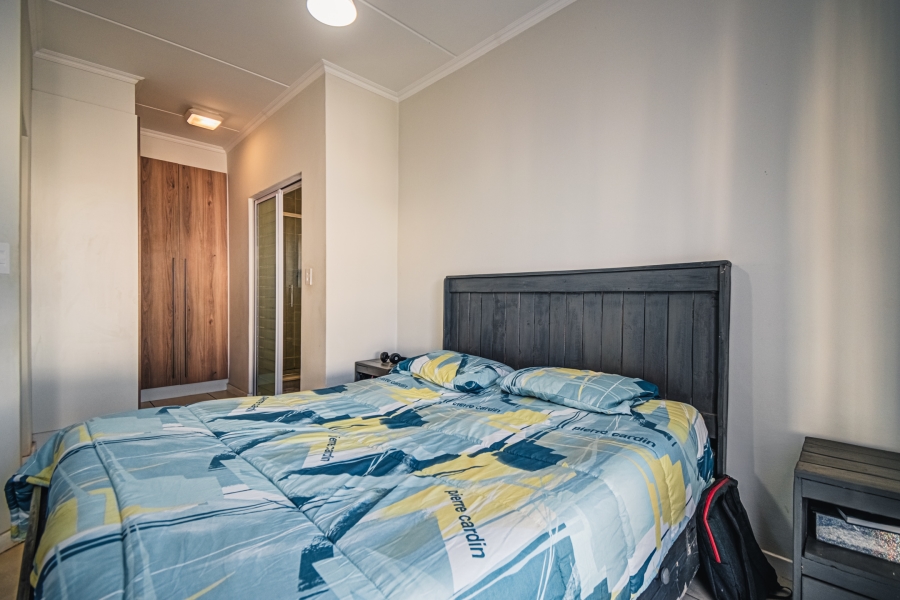 1 Bedroom Property for Sale in Modderfontein Gauteng