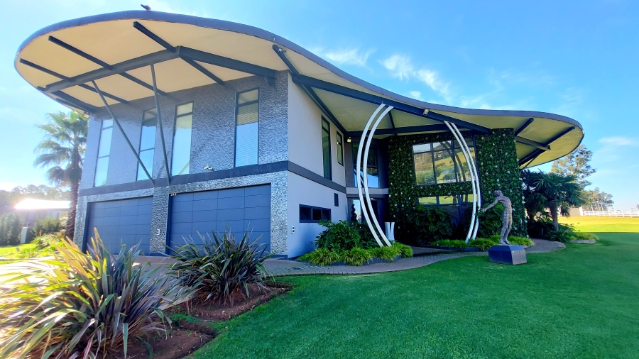 6 Bedroom Property for Sale in Dunblane Lifestyle and Equestrian Estate Gauteng