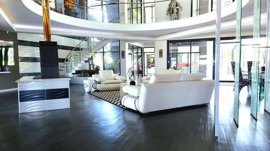 6 Bedroom Property for Sale in Dunblane Lifestyle and Equestrian Estate Gauteng