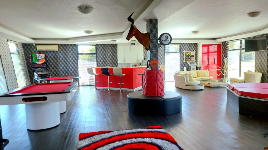 6 Bedroom Property for Sale in Dunblane Lifestyle and Equestrian Estate Gauteng