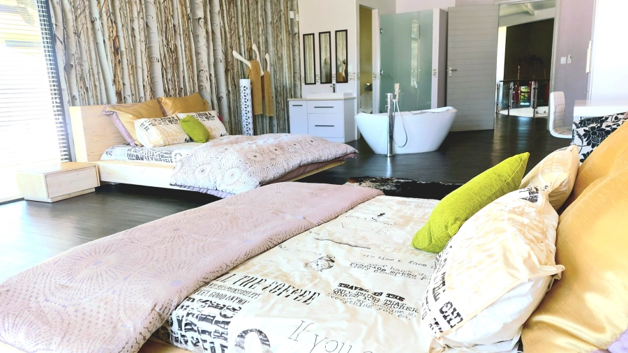 6 Bedroom Property for Sale in Dunblane Lifestyle and Equestrian Estate Gauteng