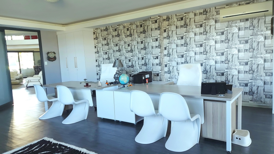 6 Bedroom Property for Sale in Dunblane Lifestyle and Equestrian Estate Gauteng