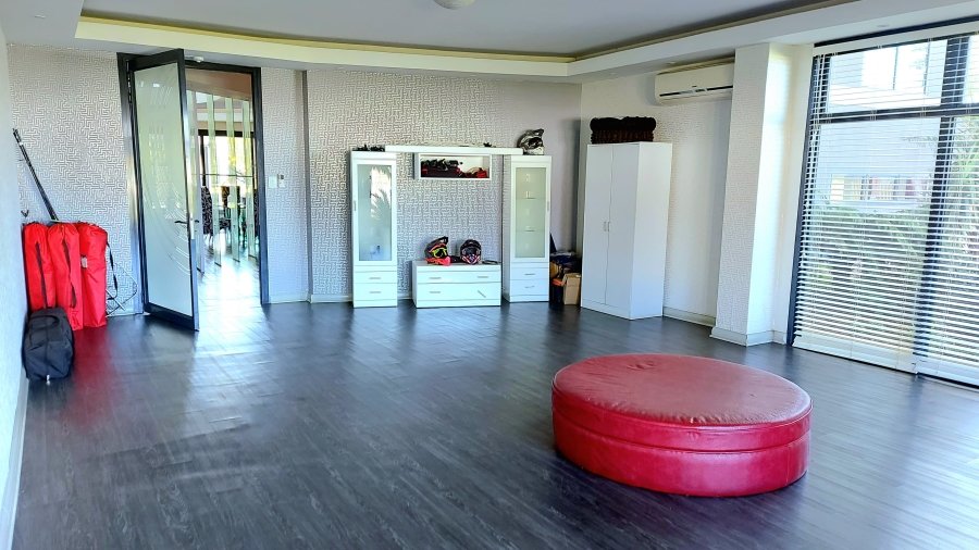 6 Bedroom Property for Sale in Dunblane Lifestyle and Equestrian Estate Gauteng