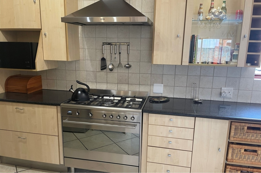4 Bedroom Property for Sale in Ruimsig Gauteng