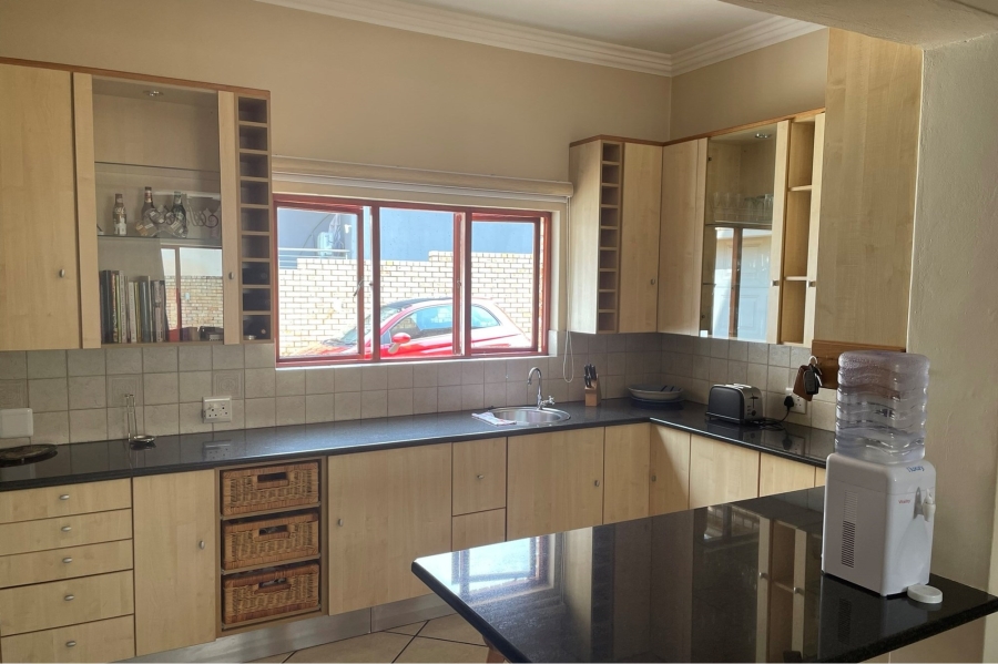 4 Bedroom Property for Sale in Ruimsig Gauteng