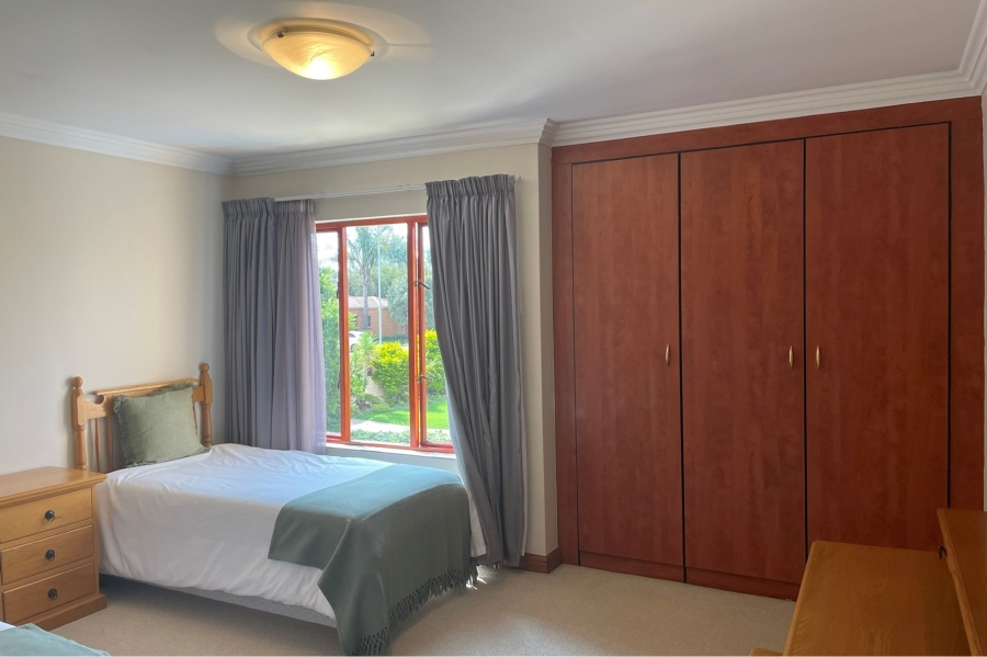 4 Bedroom Property for Sale in Ruimsig Gauteng