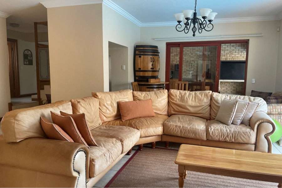 4 Bedroom Property for Sale in Ruimsig Gauteng