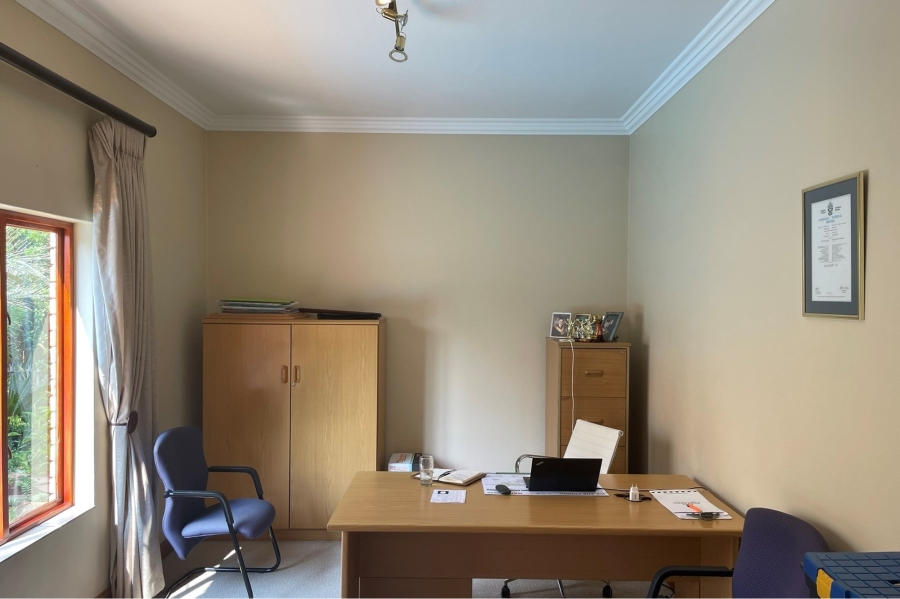 4 Bedroom Property for Sale in Ruimsig Gauteng
