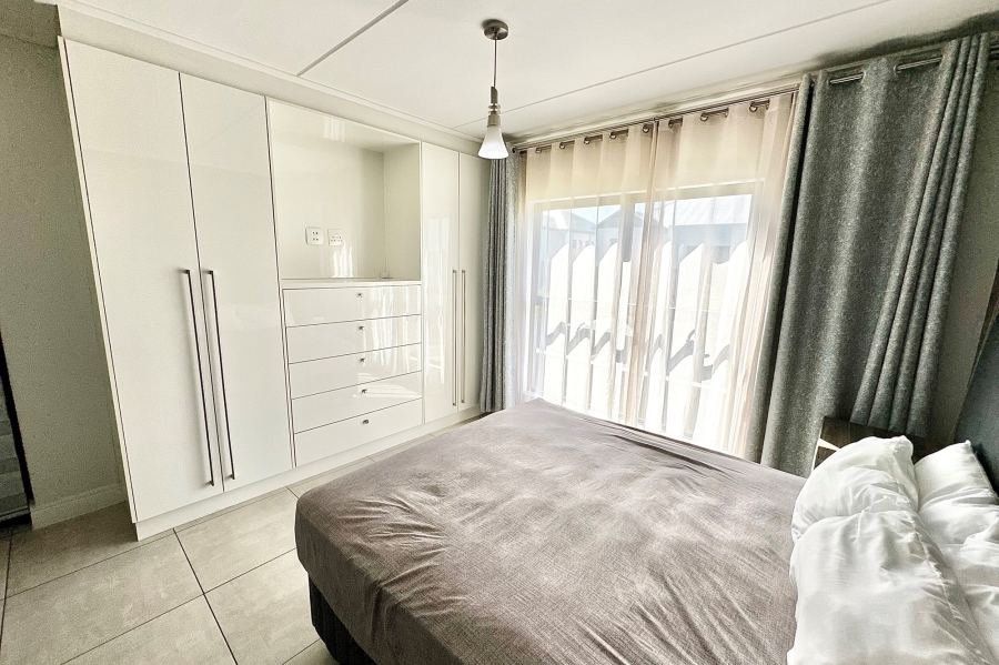 To Let 3 Bedroom Property for Rent in The Polofields Gauteng