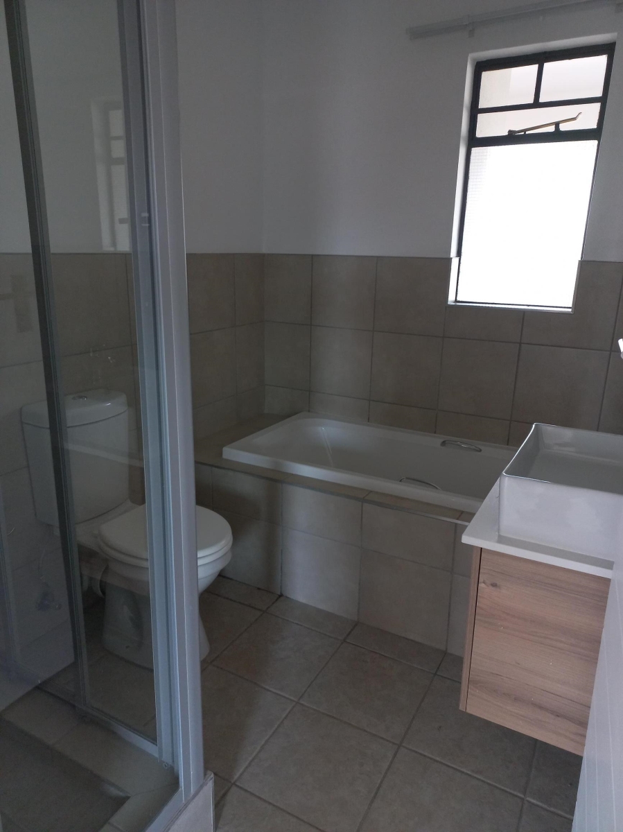 To Let 2 Bedroom Property for Rent in Carlswald Gauteng