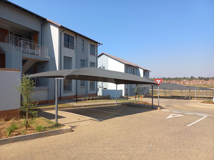 To Let 2 Bedroom Property for Rent in Carlswald Gauteng