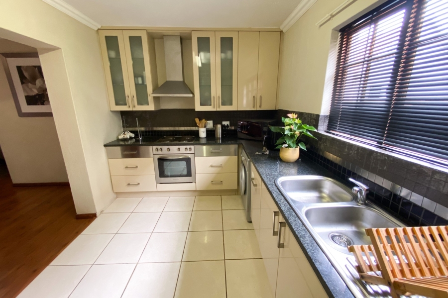 3 Bedroom Property for Sale in Boardwalk Gauteng