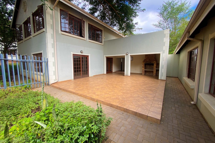 3 Bedroom Property for Sale in Boardwalk Gauteng
