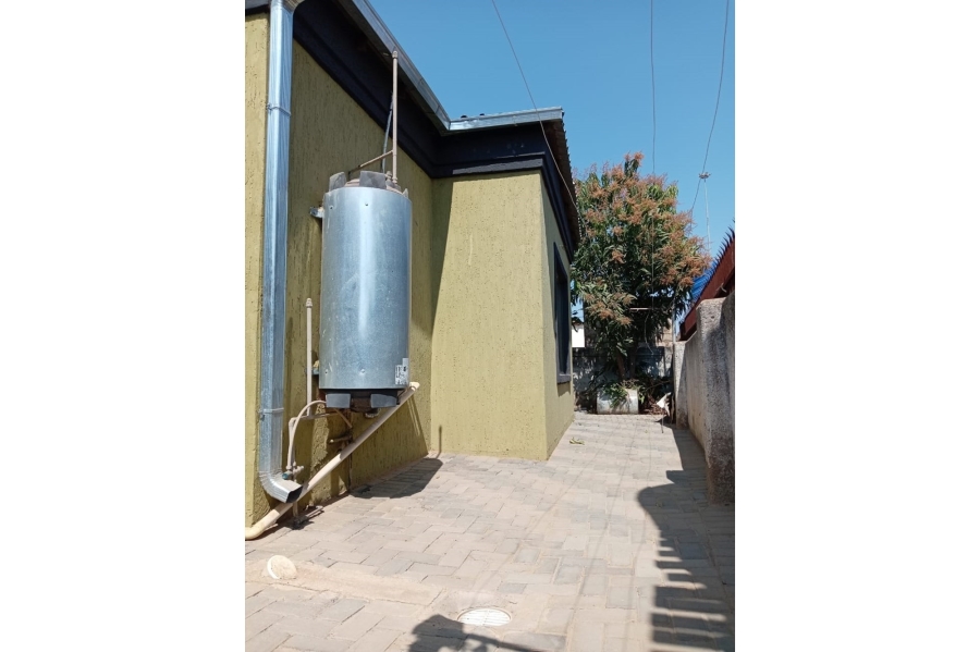 2 Bedroom Property for Sale in Hammanskraal Gauteng