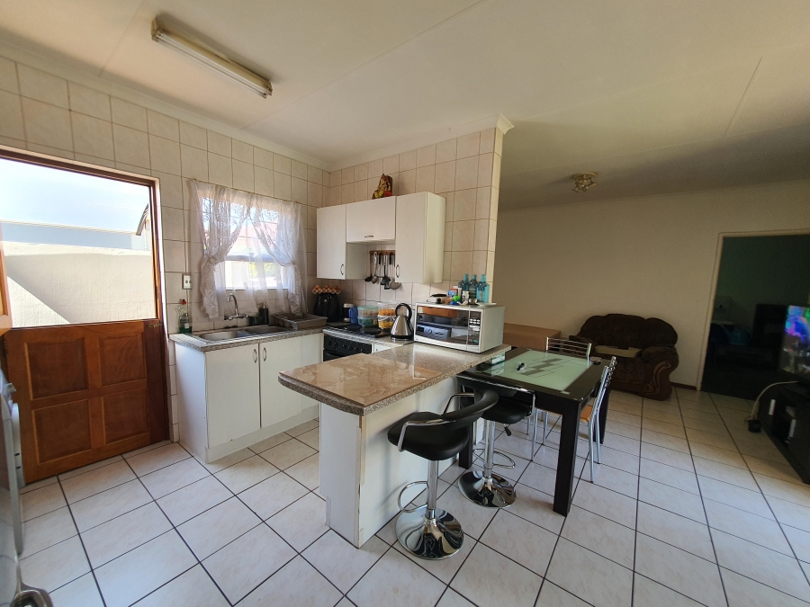To Let 2 Bedroom Property for Rent in Meyersdal Gauteng
