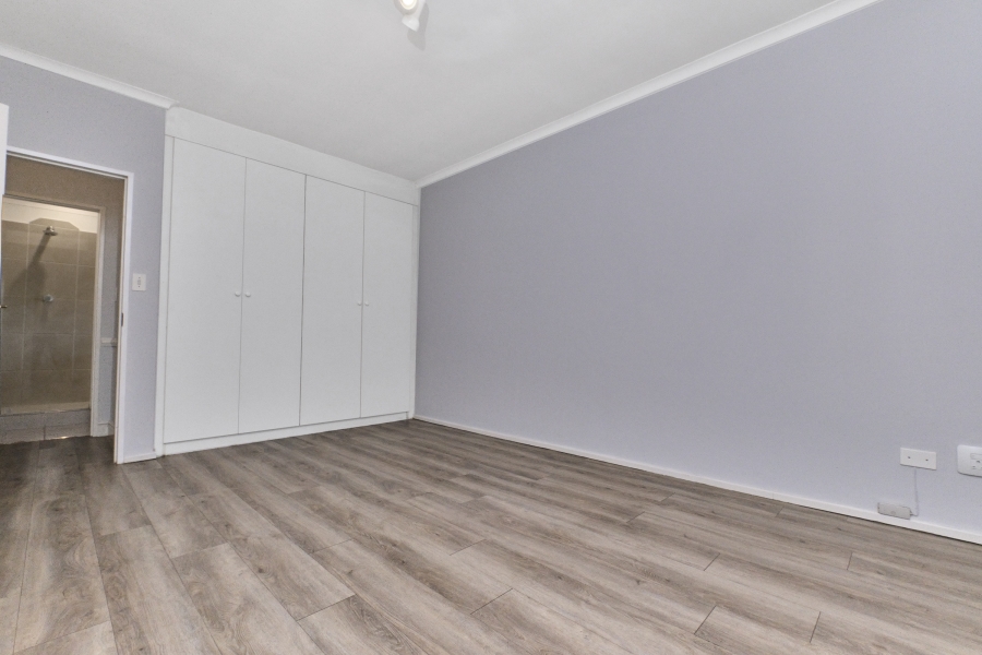 2 Bedroom Property for Sale in Dunkeld West Gauteng