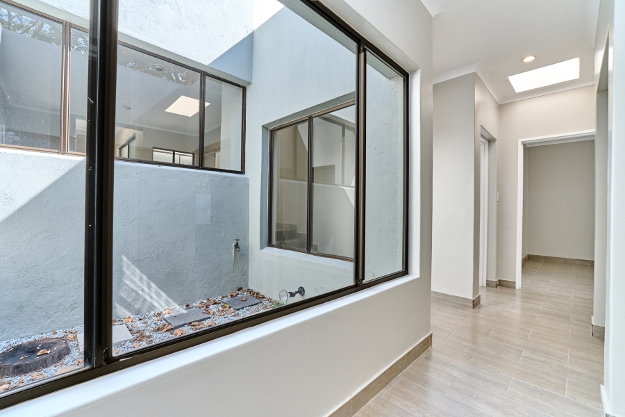 To Let 3 Bedroom Property for Rent in River Club Gauteng