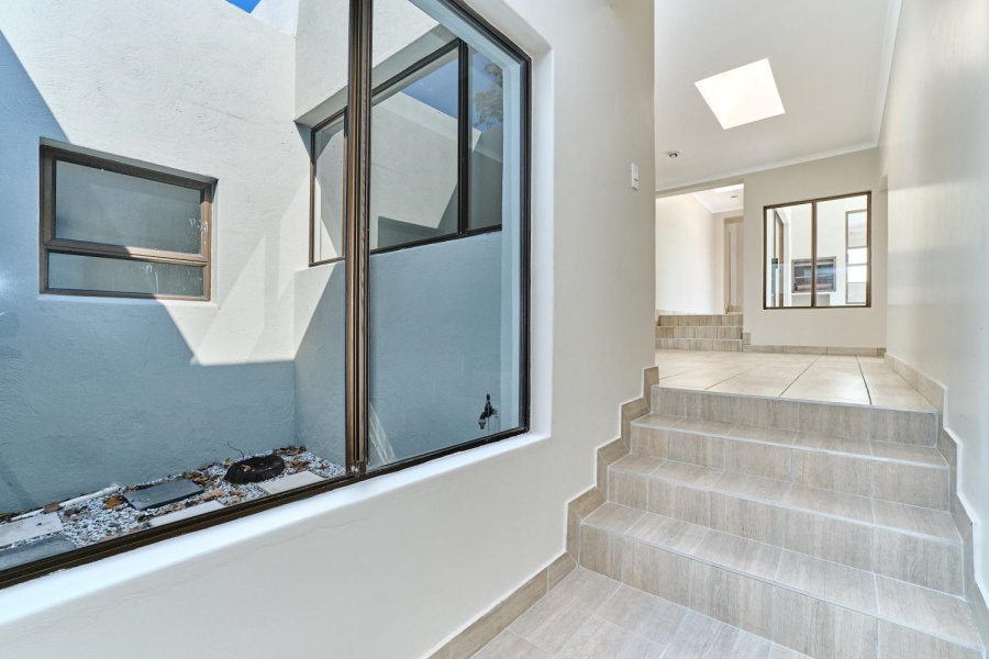 To Let 3 Bedroom Property for Rent in River Club Gauteng