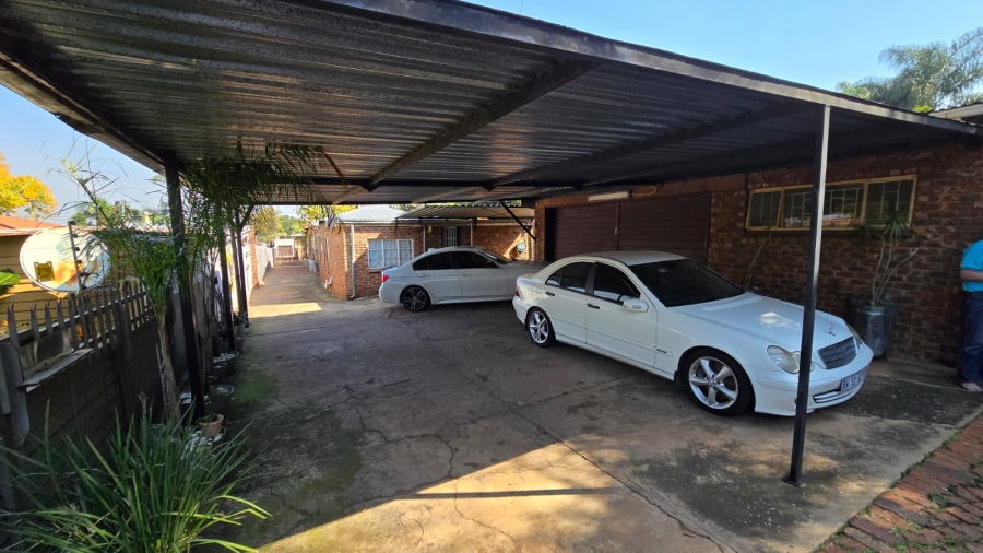 4 Bedroom Property for Sale in Wonderboom South Gauteng