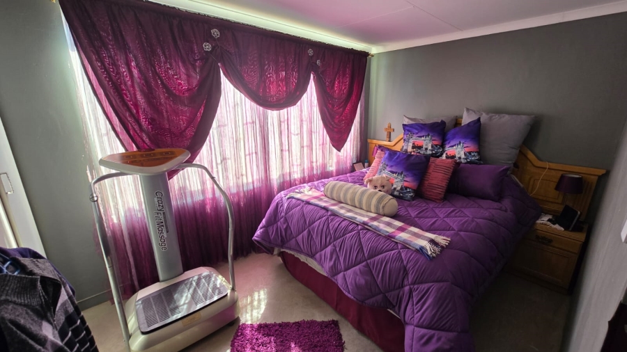 4 Bedroom Property for Sale in Wonderboom South Gauteng