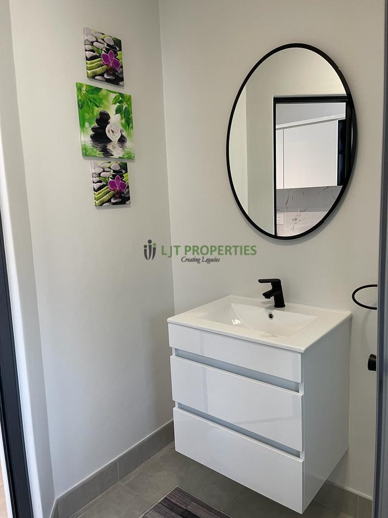 To Let 1 Bedroom Property for Rent in Waterfall Gauteng