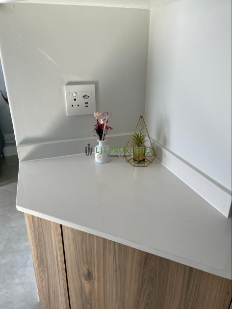 To Let 1 Bedroom Property for Rent in Waterfall Gauteng