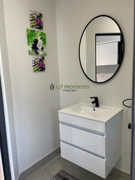 To Let 1 Bedroom Property for Rent in Waterfall Gauteng